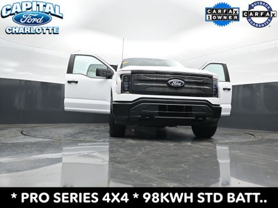 2025 Ford F-150 Lightning Pro