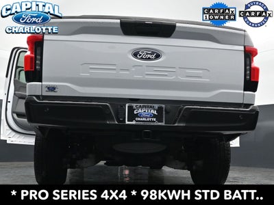2025 Ford F-150 Lightning Pro