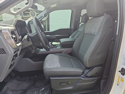 2023 Ford F-150 Lightning XLT