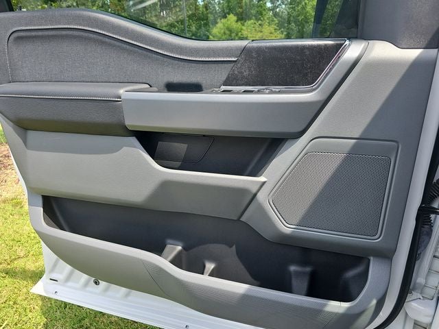 2023 Ford F-150 Lightning XLT