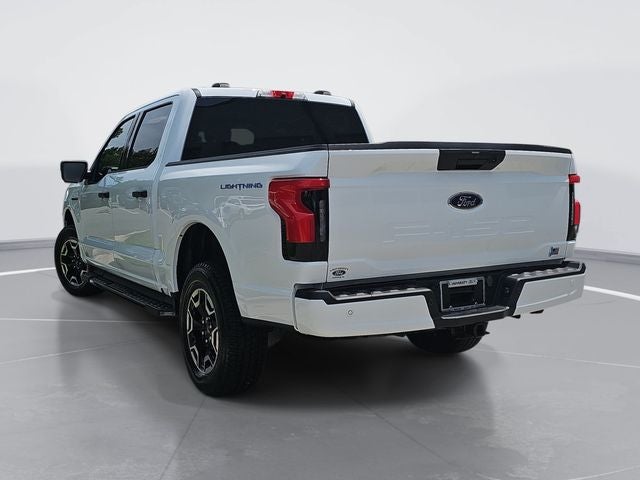2023 Ford F-150 Lightning XLT