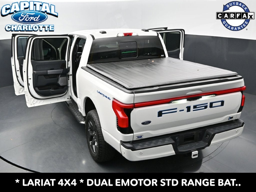2022 Ford F-150 Lightning Lariat