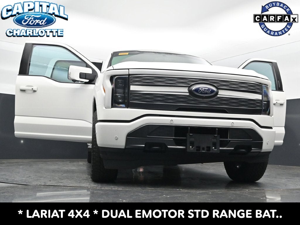 2022 Ford F-150 Lightning Lariat