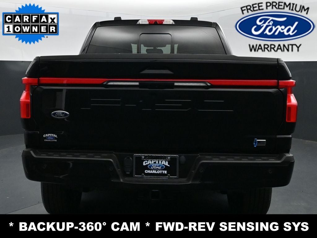 2022 Ford F-150 Lightning Lariat
