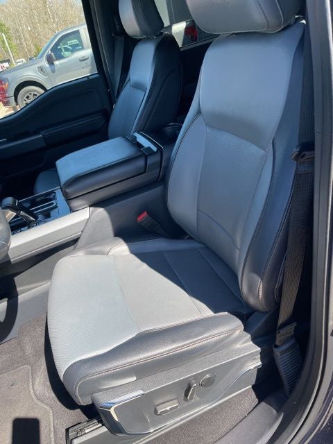 2023 Ford F-150 Lightning Lariat