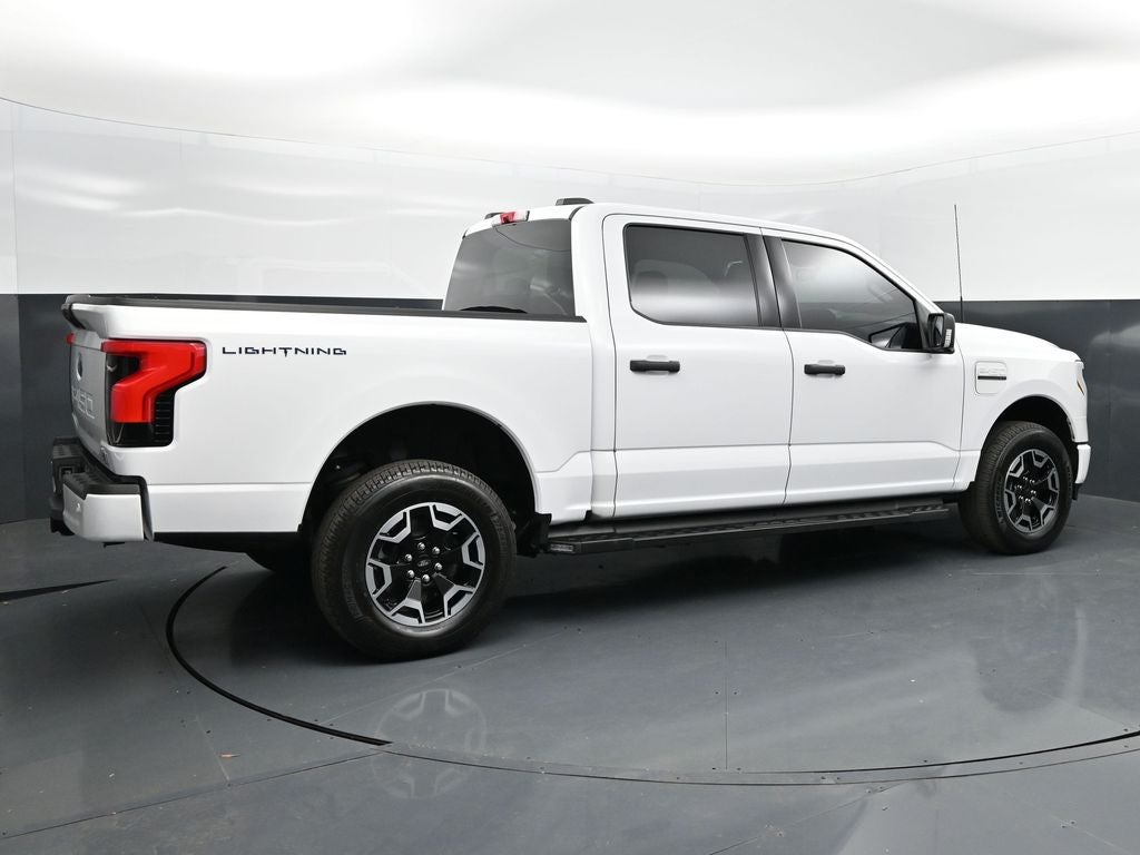2023 Ford F-150 Lightning XLT