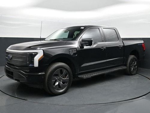 2023 Ford F-150 Lightning Lariat
