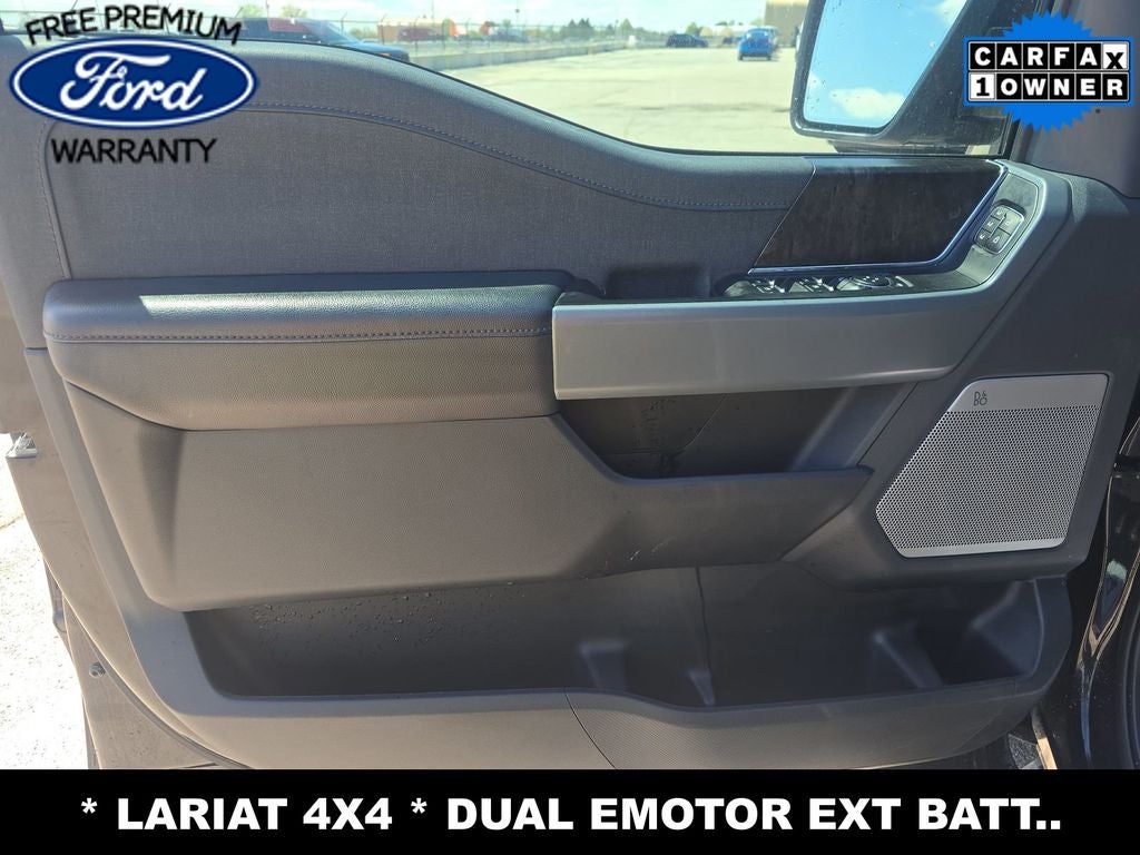 2023 Ford F-150 Lightning Lariat