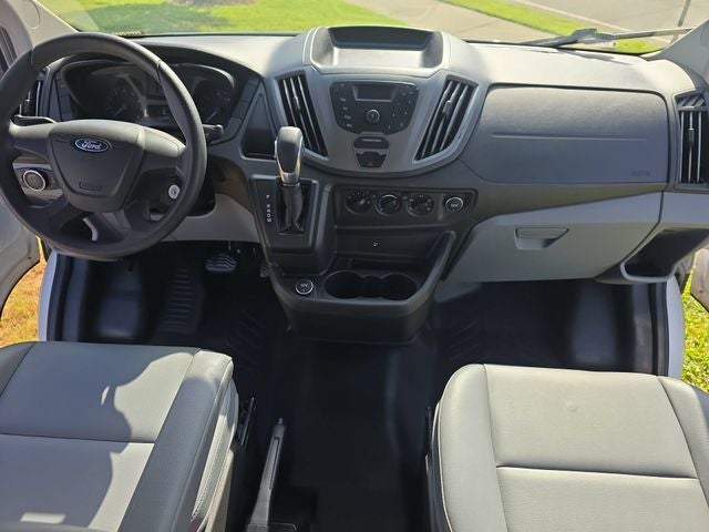 2017 Ford Transit-250 Base