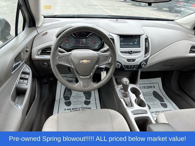 2018 Chevrolet Cruze LS