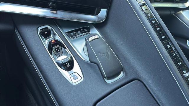 2024 Chevrolet Corvette Stingray 2LT