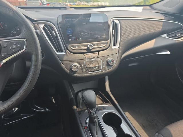 2024 Chevrolet Malibu LS 1FL