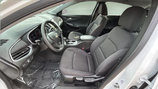 2024 Chevrolet Malibu LS 1FL