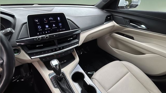 2022 Cadillac CT4 Premium Luxury