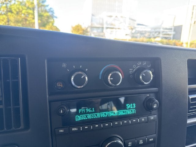 2025 Chevrolet Express 3500 LT Passenger
