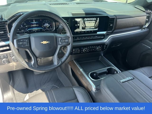 2025 Chevrolet Silverado 3500HD High Country