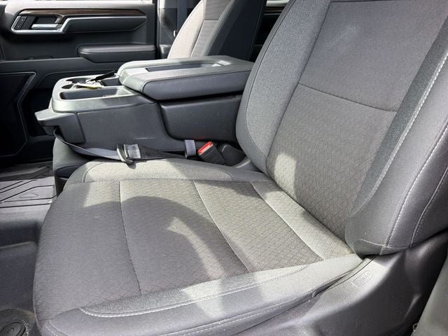 2025 Chevrolet Silverado 1500 LT LT1
