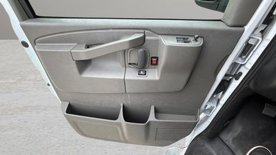 2024 Chevrolet Express 2500 Work Van Cargo