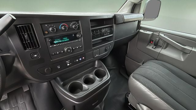 2024 Chevrolet Express 2500 Work Van Cargo