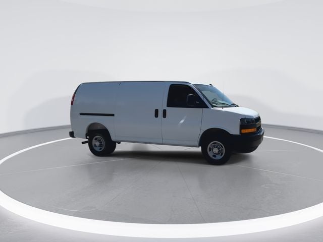 2025 Chevrolet Express 2500 Work Van Cargo