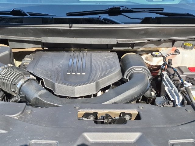2024 GMC Acadia AT4