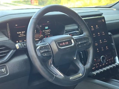 2024 GMC Acadia AT4