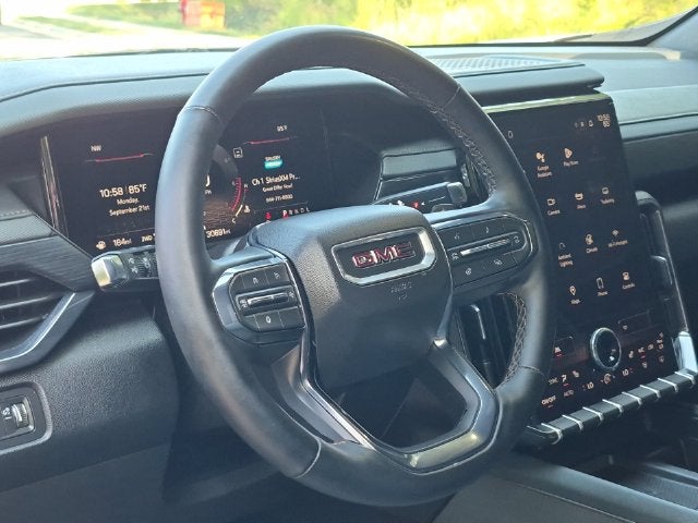 2024 GMC Acadia AT4