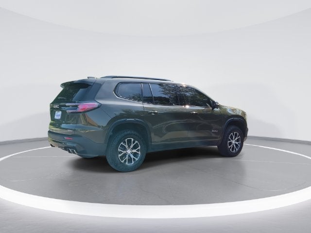 2024 GMC Acadia AT4