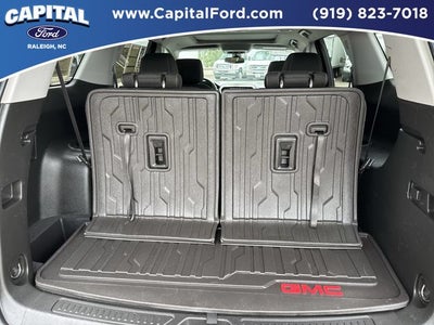 2022 GMC Acadia SLE