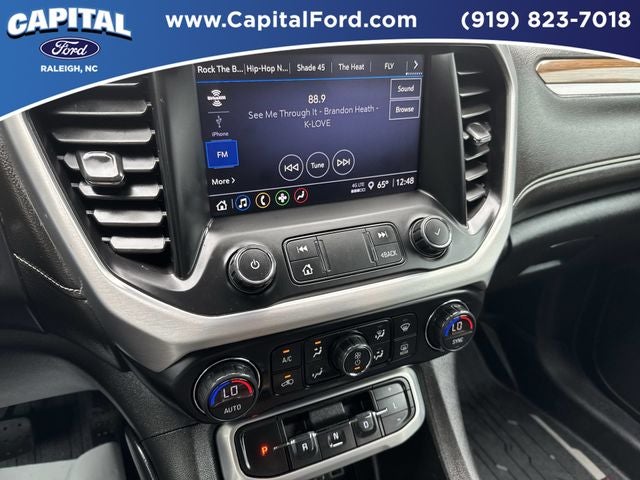 2022 GMC Acadia SLE