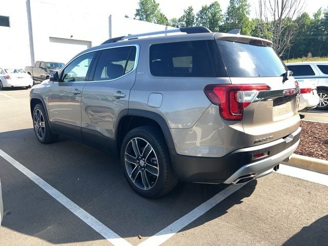 2022 GMC Acadia SLT