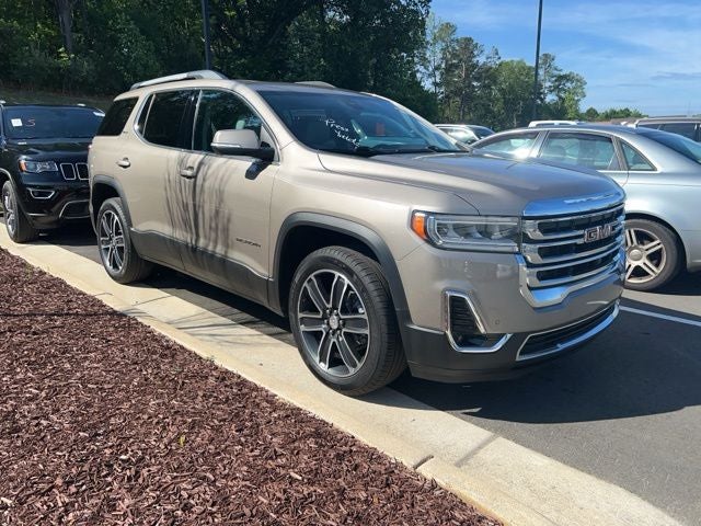2022 GMC Acadia SLT
