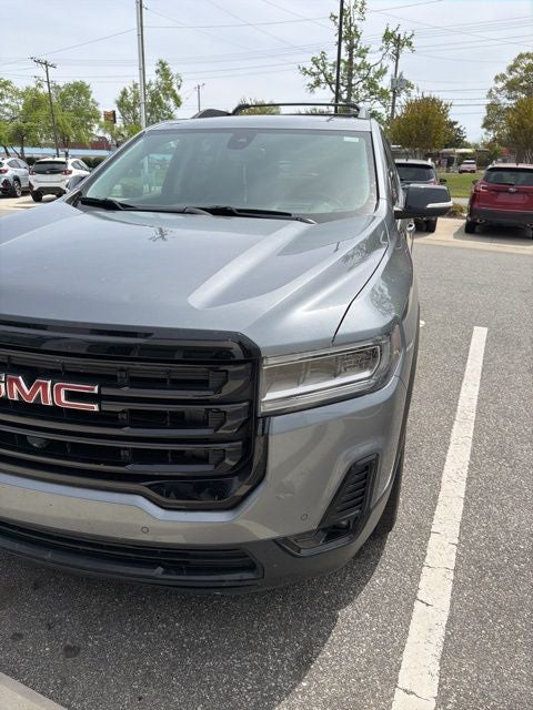 2021 GMC Acadia SLT