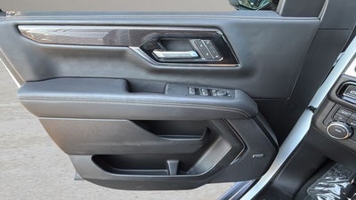 2025 GMC Yukon Elevation