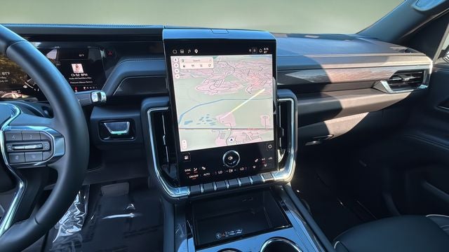 2025 GMC Yukon Elevation