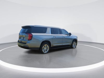 2023 GMC Yukon XL SLT