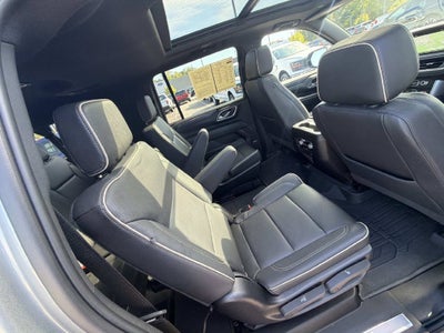 2023 GMC Yukon XL SLT