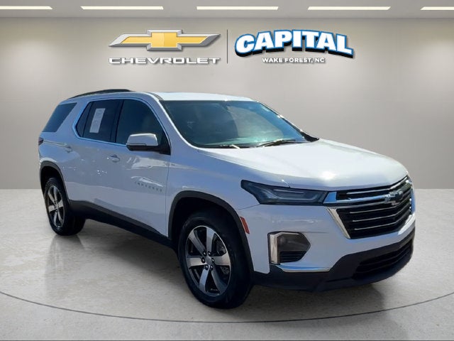 2023 Chevrolet Traverse LT Leather