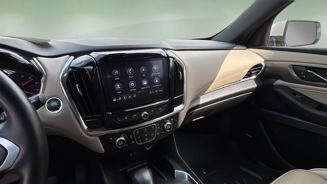 2022 Chevrolet Traverse Premier