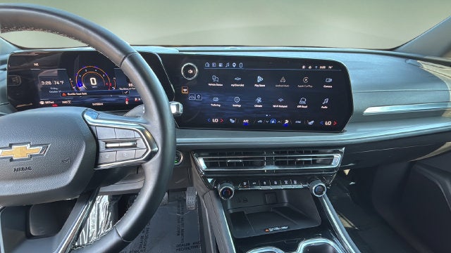2025 Chevrolet Traverse LT 2LT