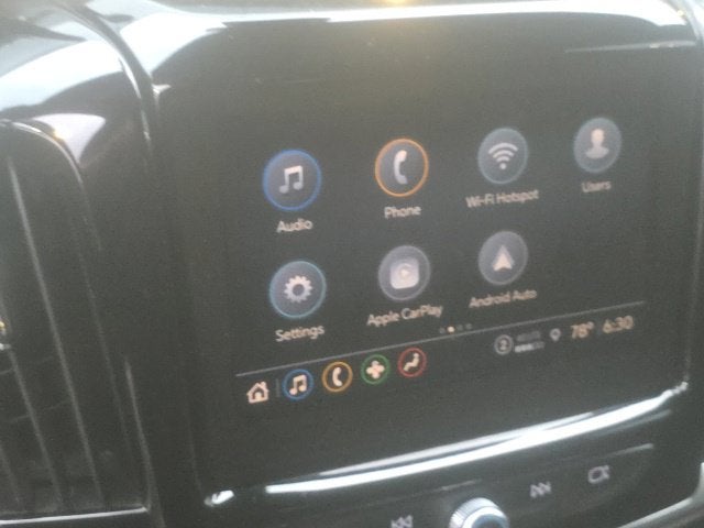 2022 Chevrolet Traverse LT Leather
