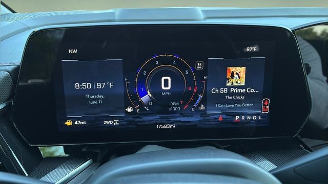 2025 Chevrolet Suburban RST