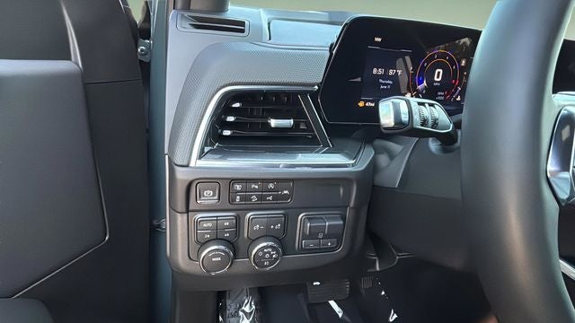 2025 Chevrolet Suburban RST