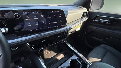 2025 Chevrolet Suburban RST