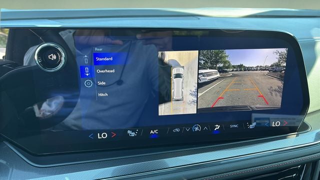 2025 Chevrolet Suburban RST