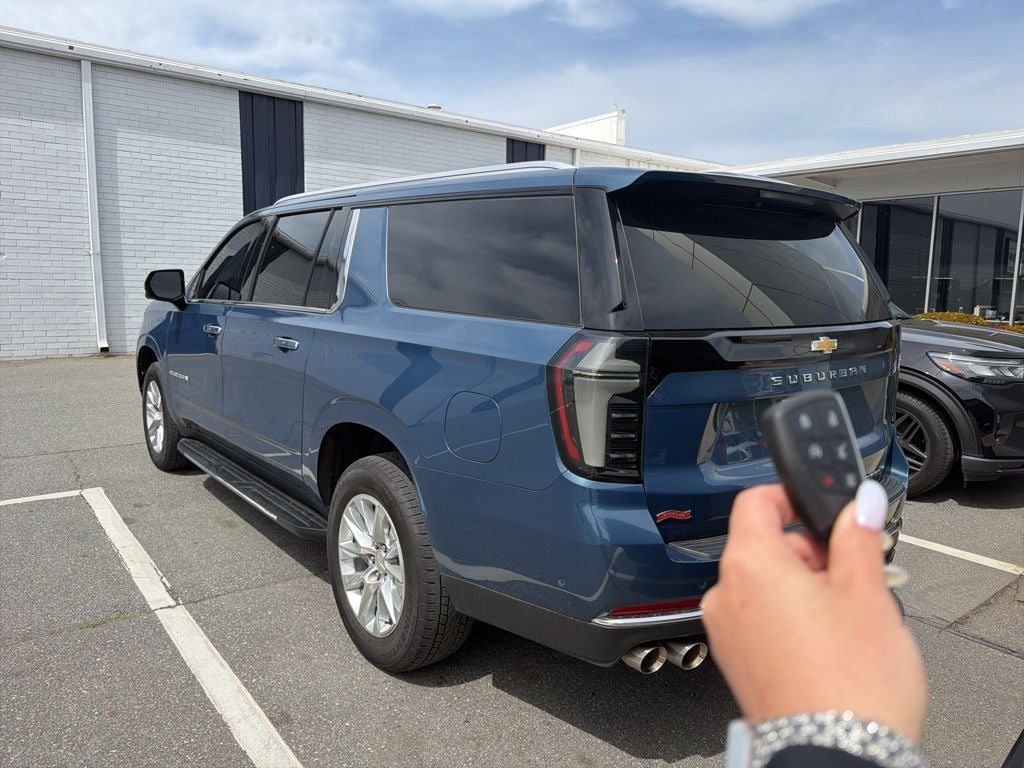 2025 Chevrolet Suburban Premier