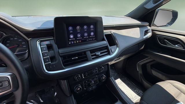 2023 Chevrolet Suburban LS
