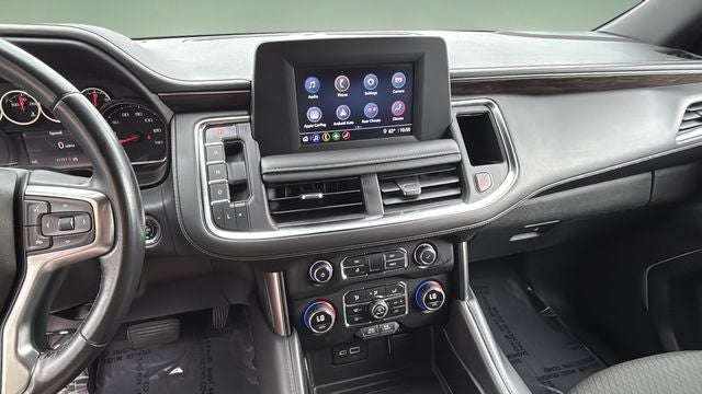 2022 Chevrolet Suburban LS