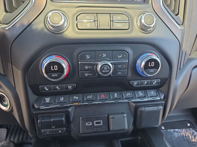 2022 GMC Sierra 2500HD AT4