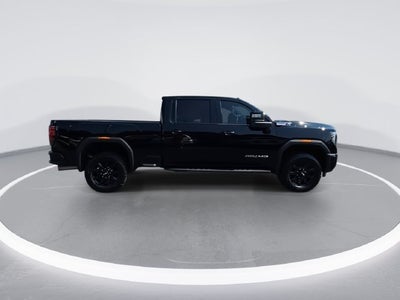 2025 GMC Sierra 2500HD AT4